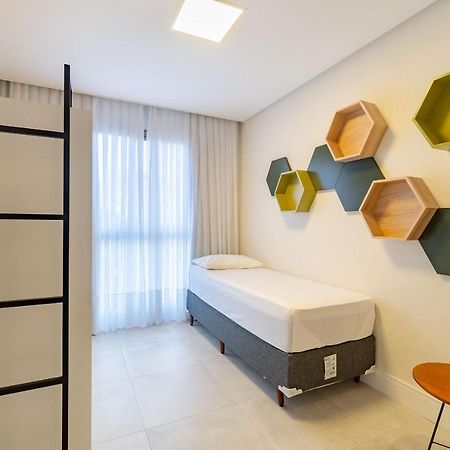 Porto Madero - Apartamento Em Condo Com Piscina بومبينهاس المظهر الخارجي الصورة